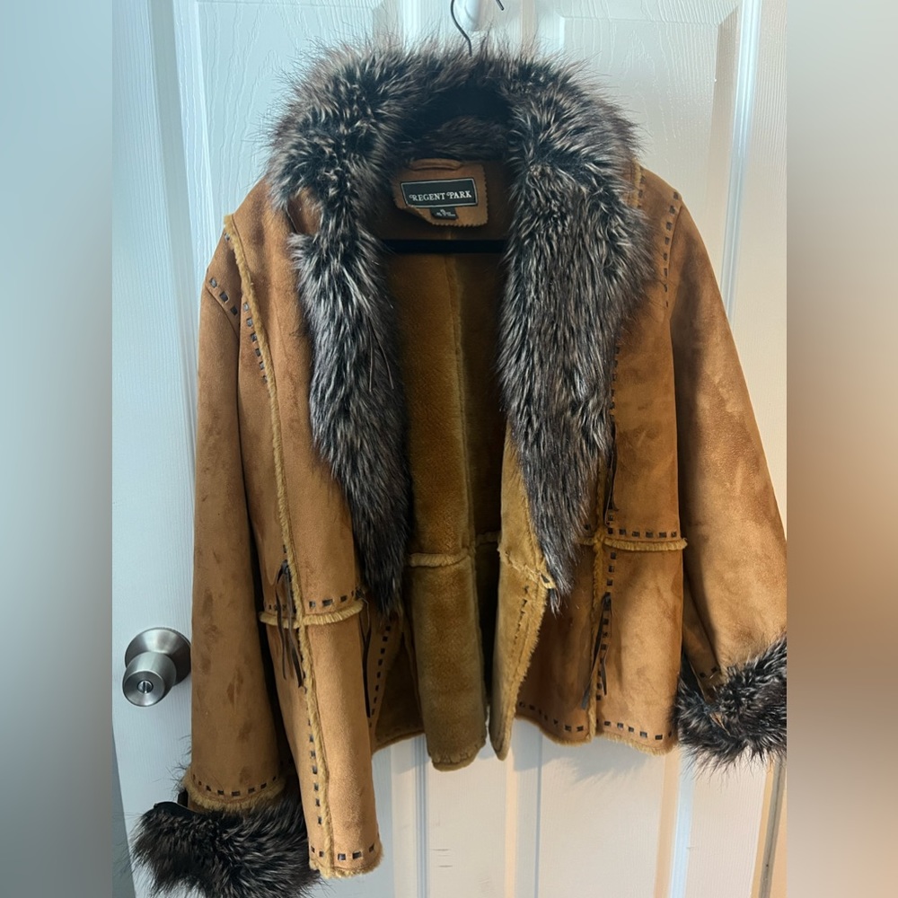 Vintage regent park suede jacket